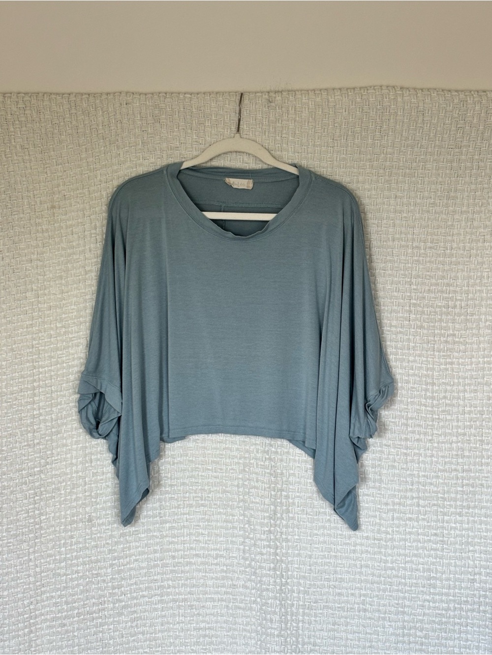 Altar'd State Flowy Poncho Top✨